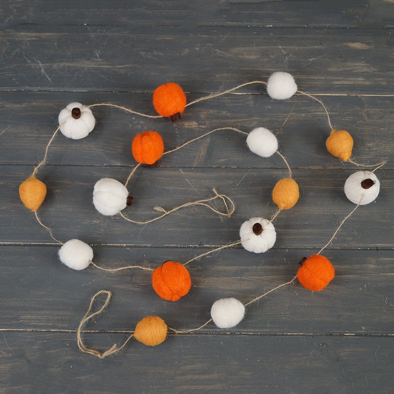 Wool Pumpkin Garland