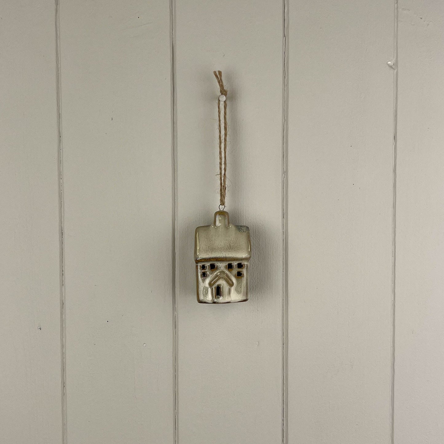 Beige Mottle Ceramic Hanging House