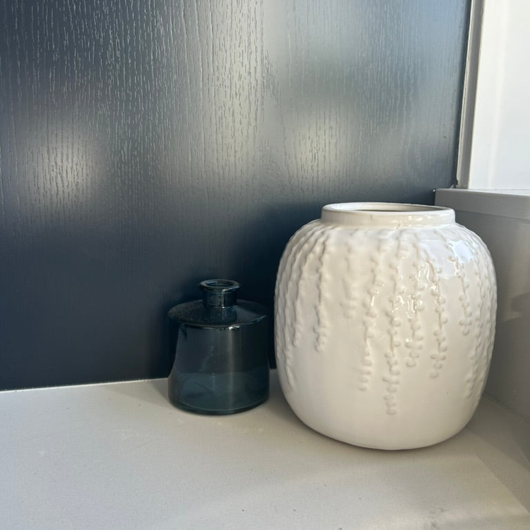 Cream Ceramic Ribbed Vase
