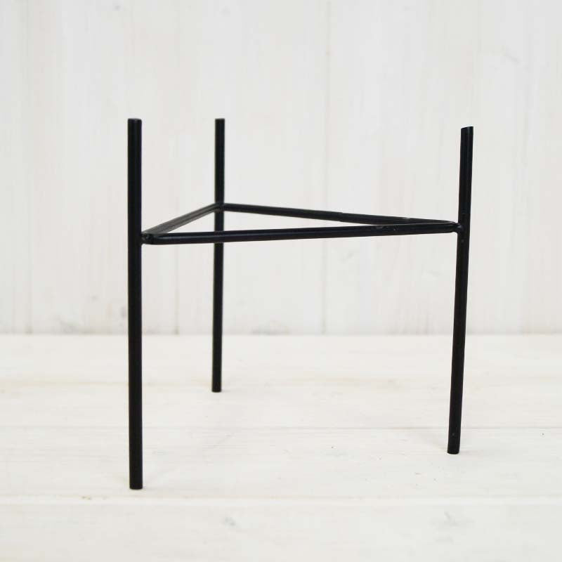 Metal Tripod Pot Stand