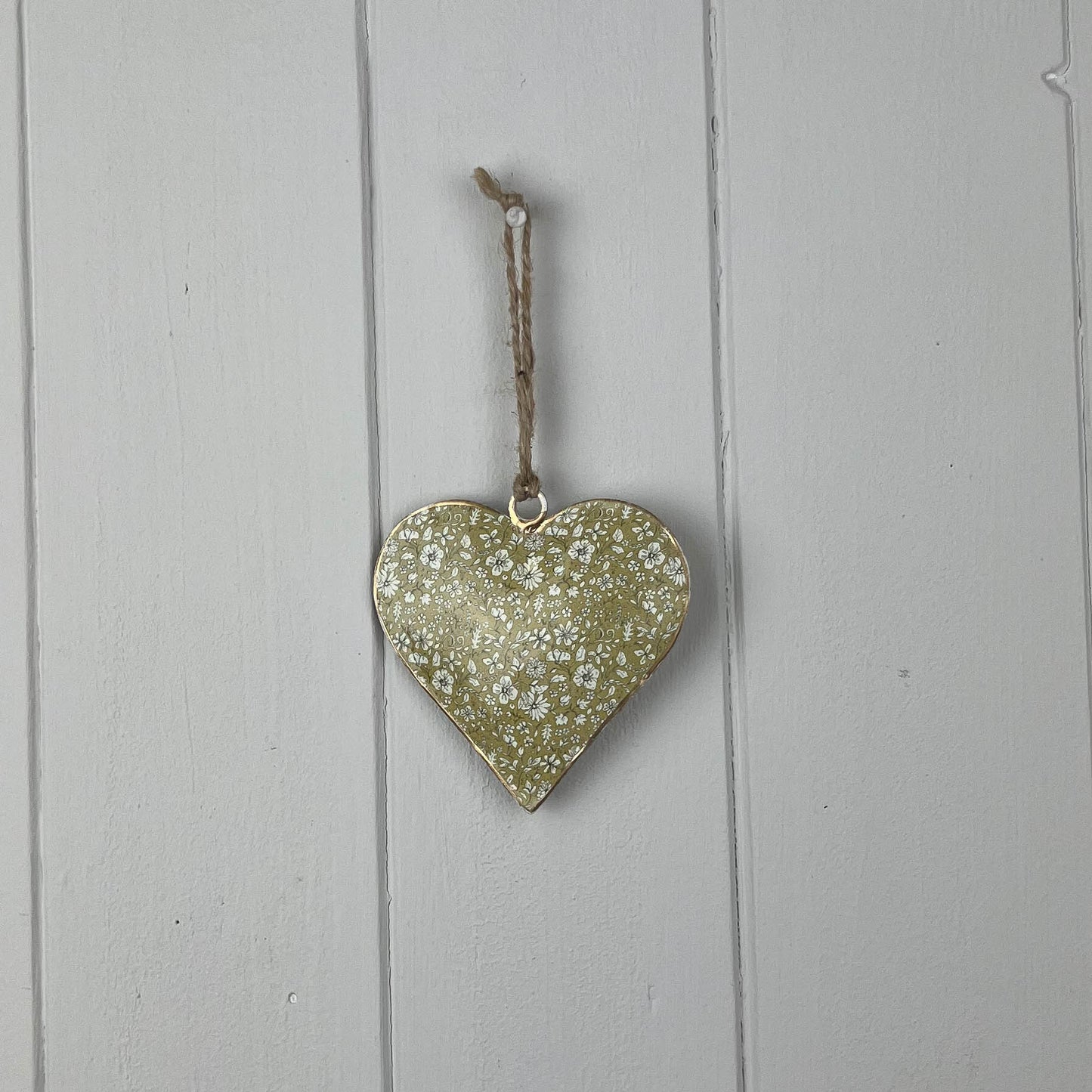 Metal Hanging Heart