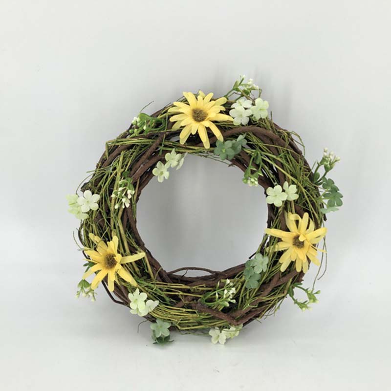 Spring Wreath With Daisies