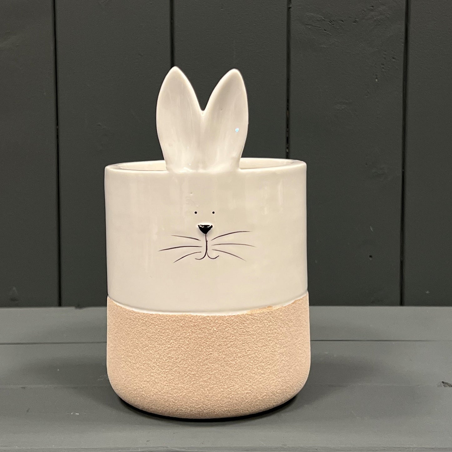 Ceramic White Rabbit Pot