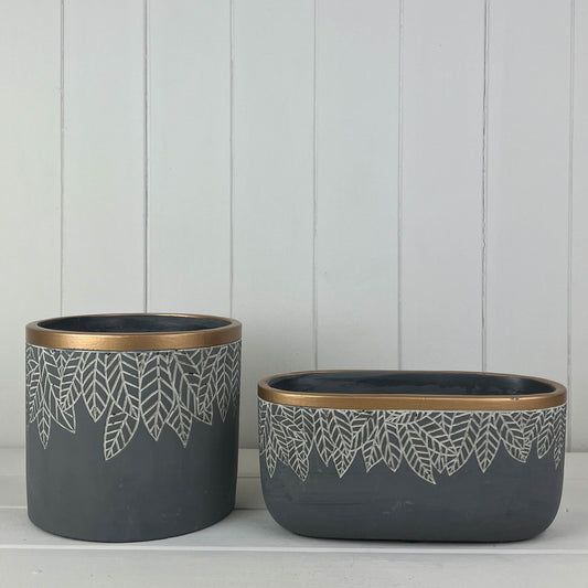 Leaf Cement Pot