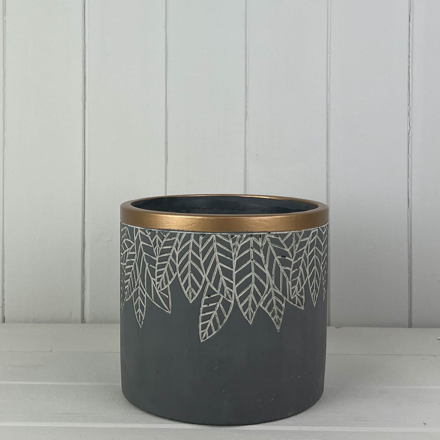 Leaf Cement Pot