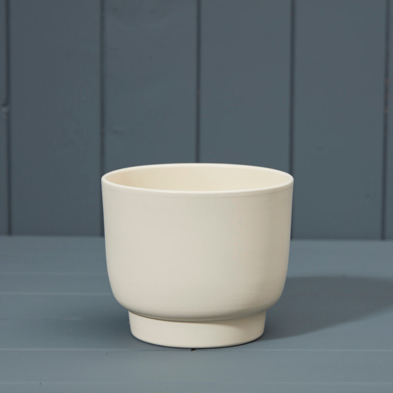 Griebling White Ceramic Footed Pot