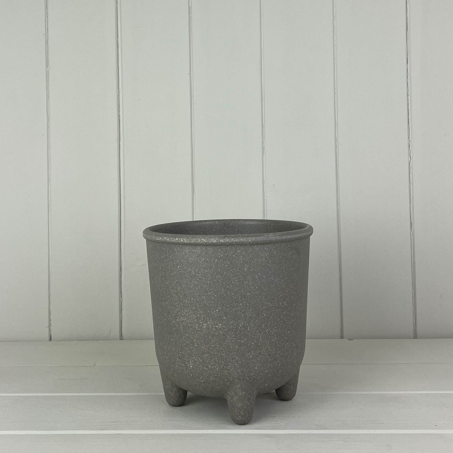 Warm Grey Straw Planter with Feet Large