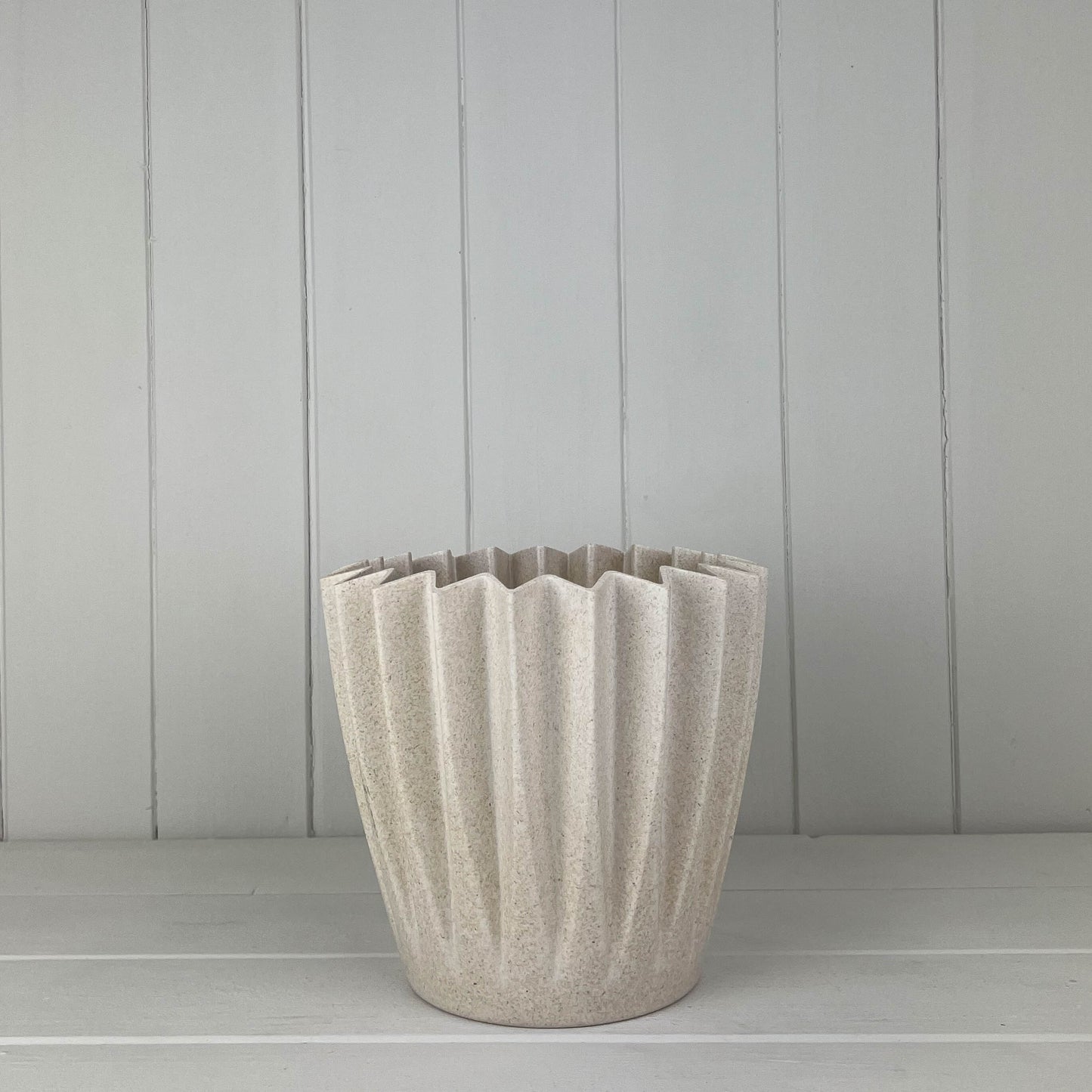 Anthracite Grey Bamboo Planter Corrugated Pot