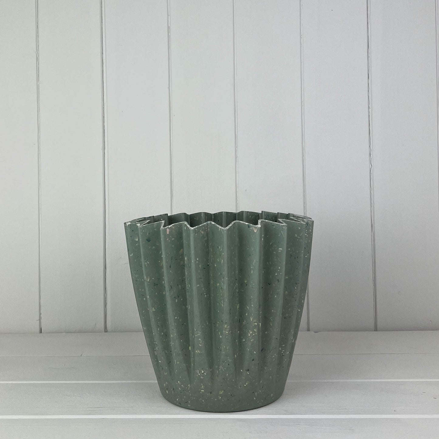 Anthracite Grey Bamboo Planter Corrugated Pot