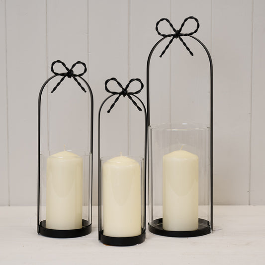 Black Metal Candle Holder With Bow