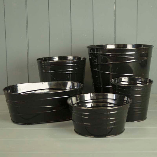 Black Zinc Pot