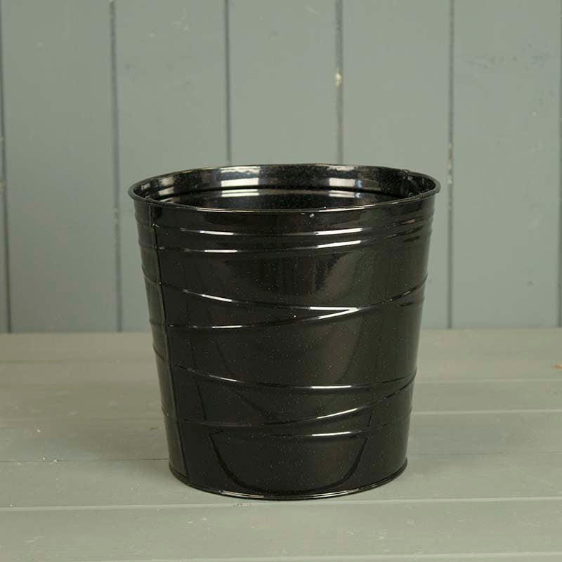 Black Zinc Pot