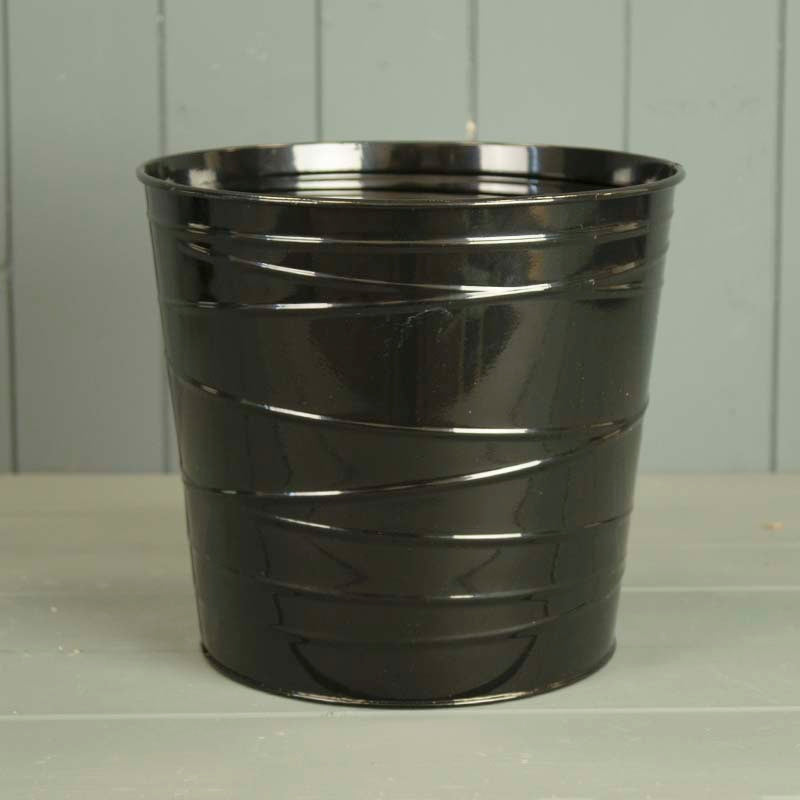 Black Zinc Pot