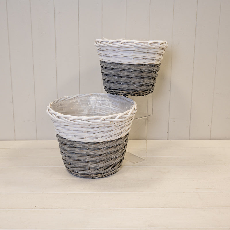Two Tone White/Grey Willow Planter