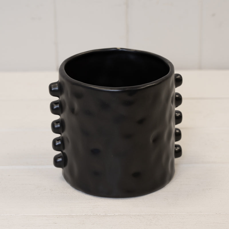 Dimpled Planter with Bobbins
