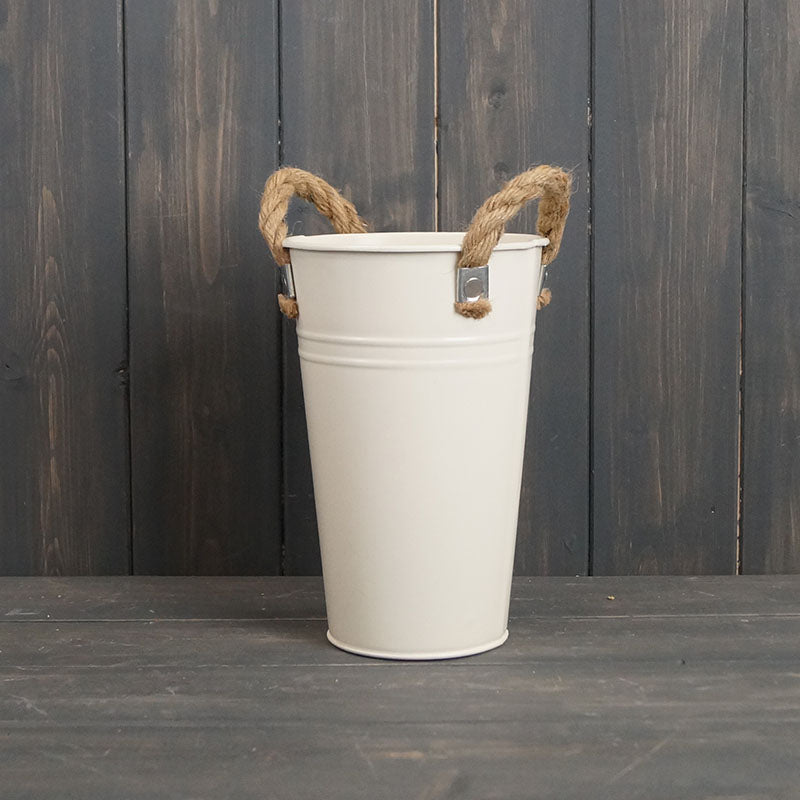 Cream Flower Bucket