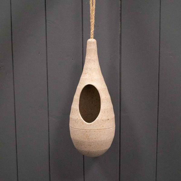 Chaff Hanging Rooster Pouch