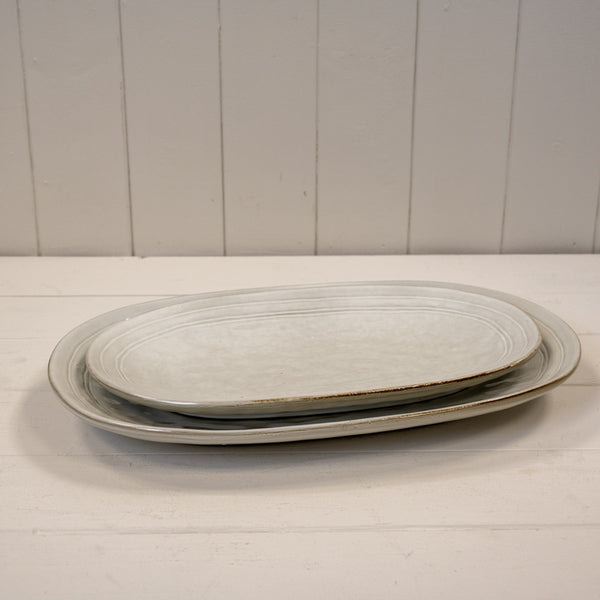 Stoneware Medium Oval Plate