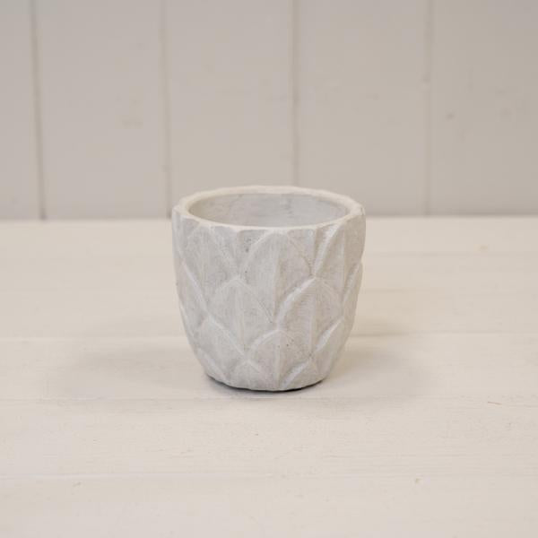 Round White Leaf Patterned Pot