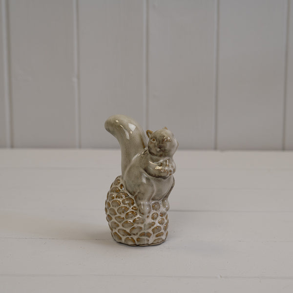 Beige Mottle Caramic Squirrel Sitting on Pinecone Decoration