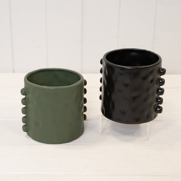Dimpled Planter with Bobbins