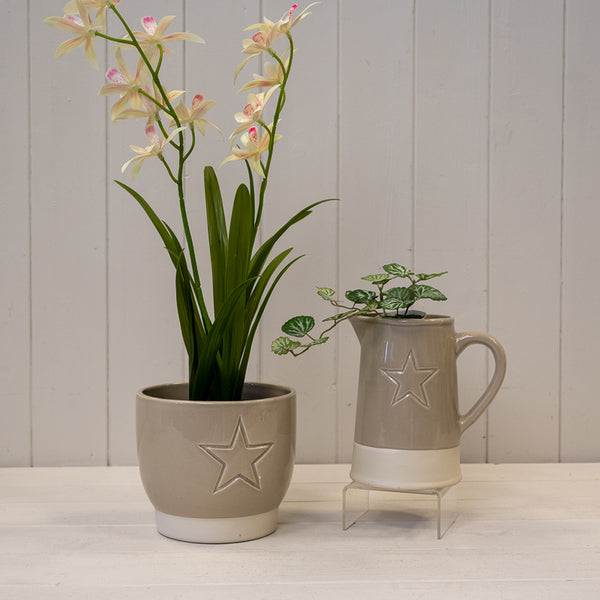 Warm Grey Debossed Star Jug