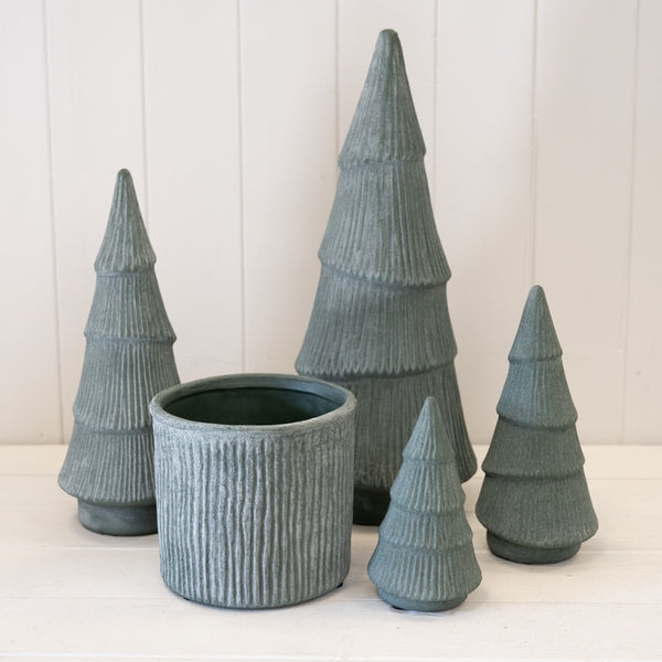 Green Ribbed Stoneware Christmas Tree