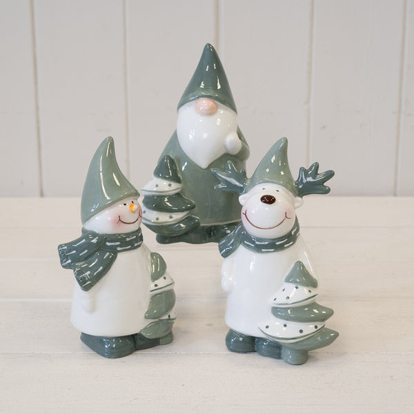 Nordic Green Reindeer with Christmas Tree