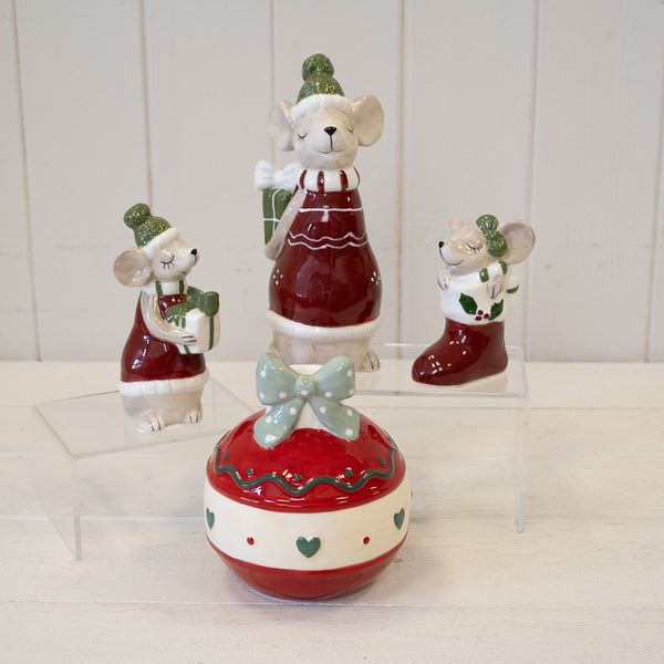 Red Candle Holder with Bow