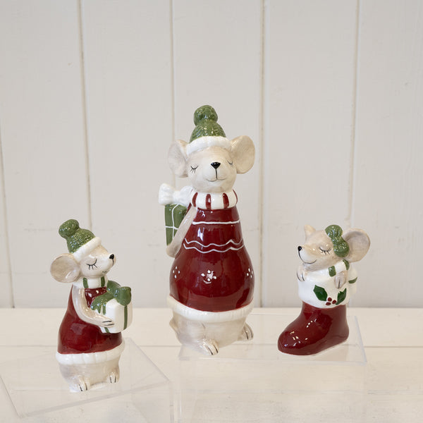 Ceramic Mouse with Present Red
