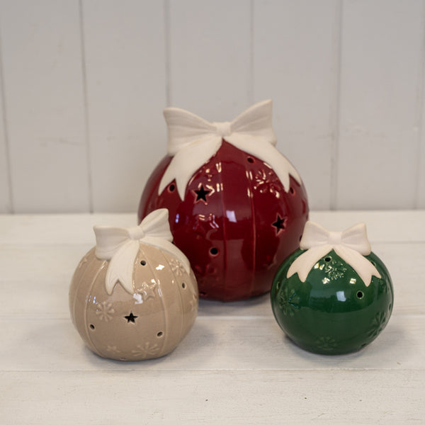 Forest Green Bauble with Cream Bow
