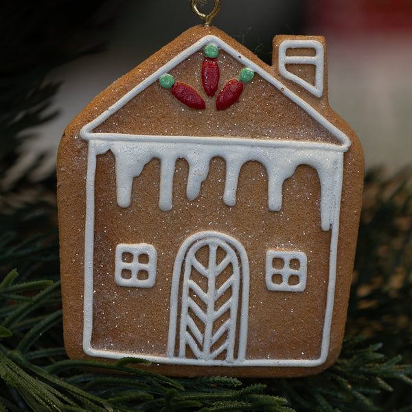 Gingerbread Hanging House