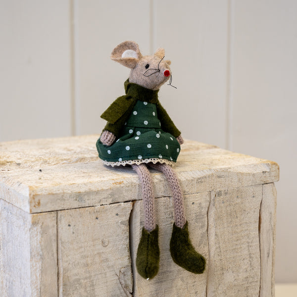 Fabric Sitting mouse in Green Outfit