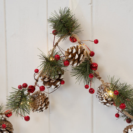 LED Garland with Pinecone and Berries