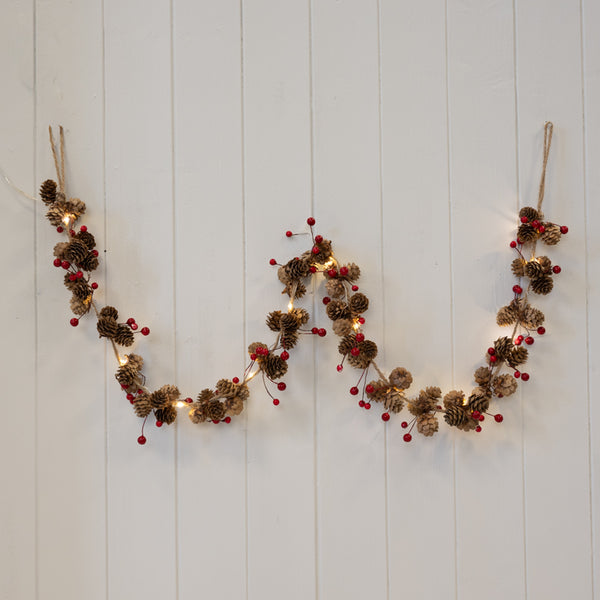 LED Garland with Pinecone and Berries